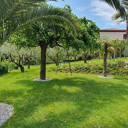 Apartment With Seaview And Garden For 6 Portorož Eksteriør bilde