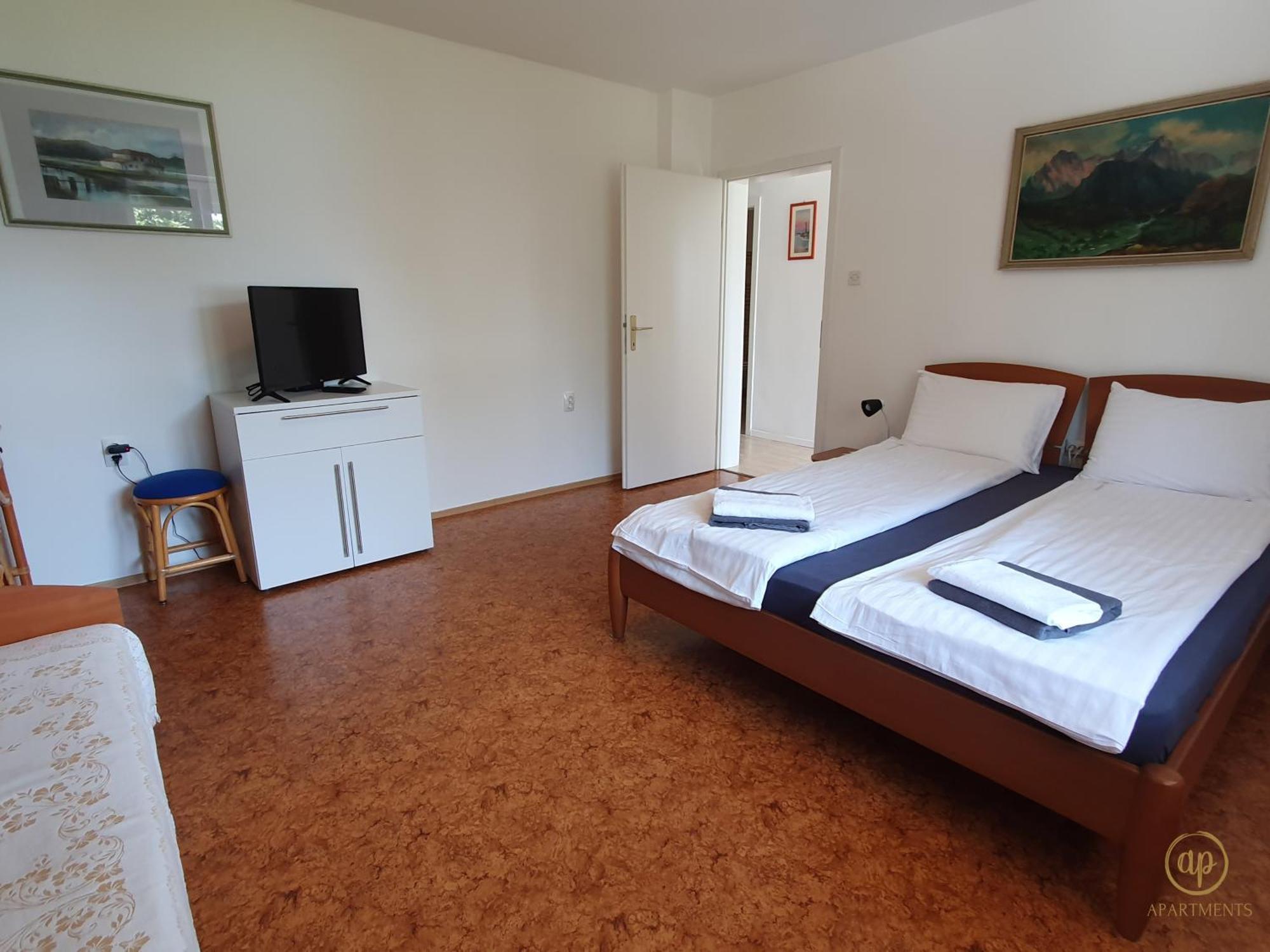 Apartment With Seaview And Garden For 6 Portorož Eksteriør bilde