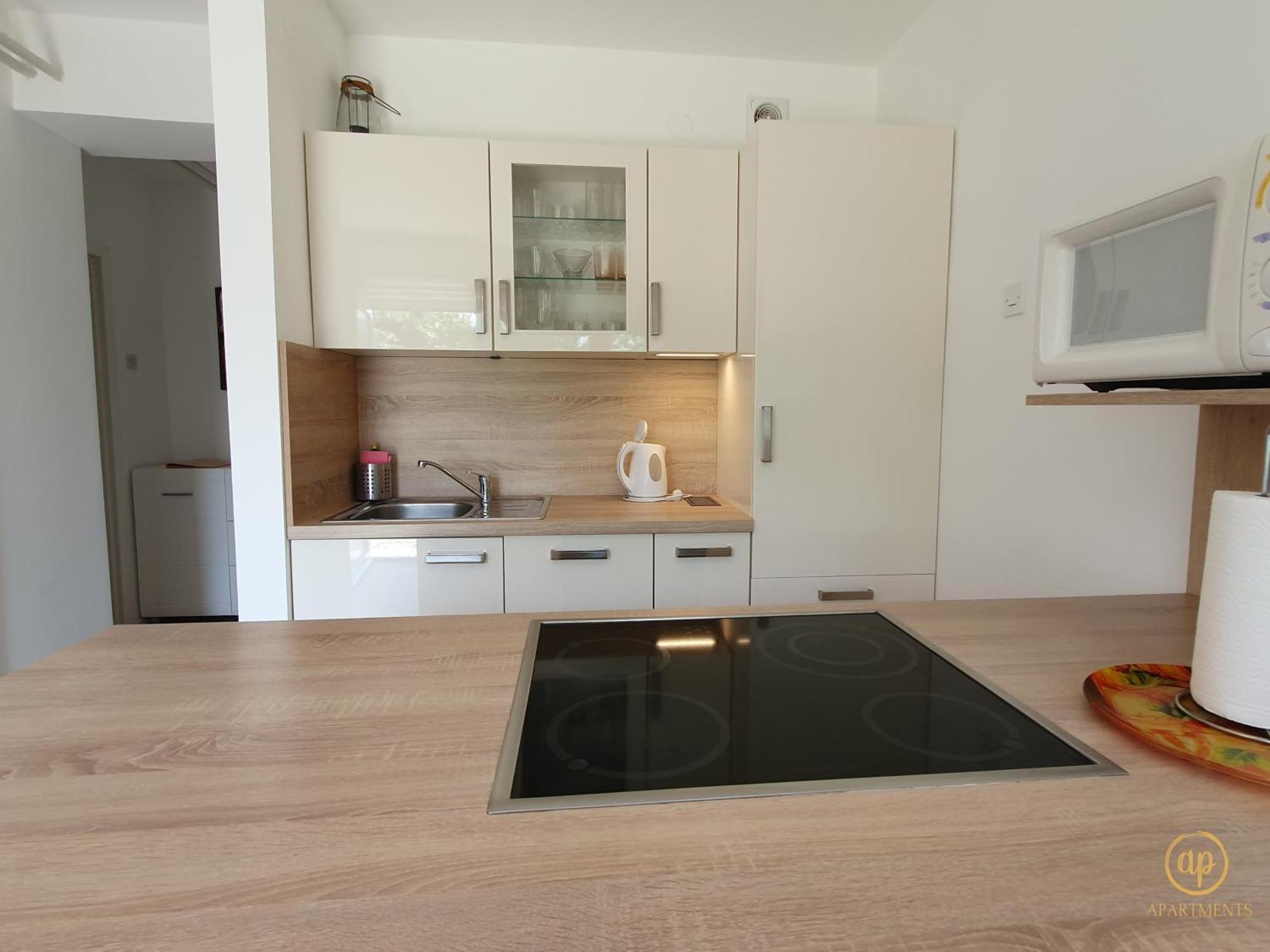 Apartment With Seaview And Garden For 6 Portorož Eksteriør bilde